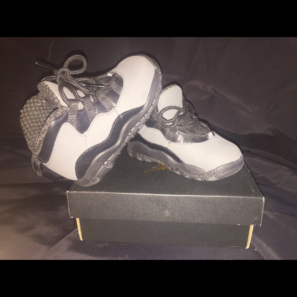 Jordan’s 10s toddler